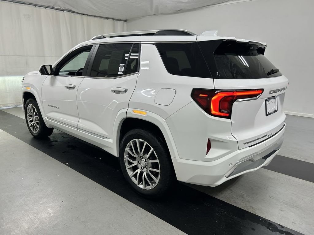 2026 GMC Terrain Denali - Photo 7