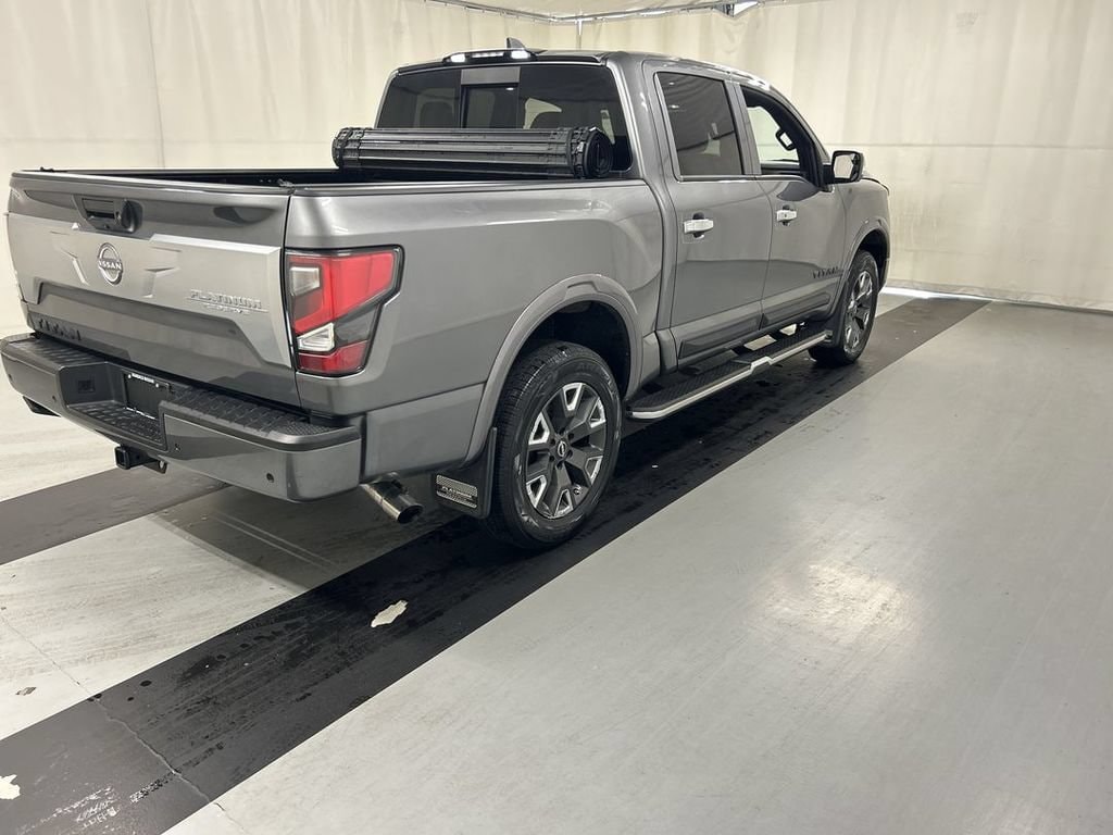 2023 Nissan Titan Platinum Reserve - Photo 7