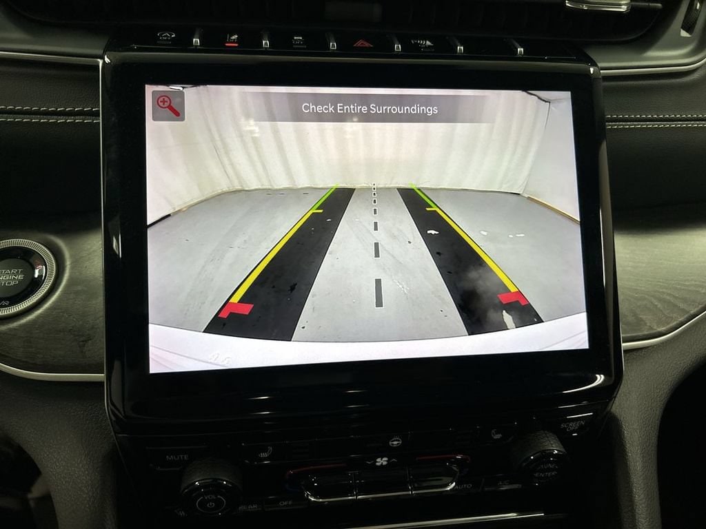 2023 Jeep Grand Cherokee Limited - Photo 15