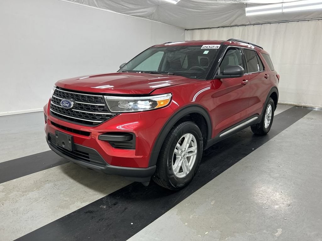 2023 Ford Explorer XLT - Photo 5