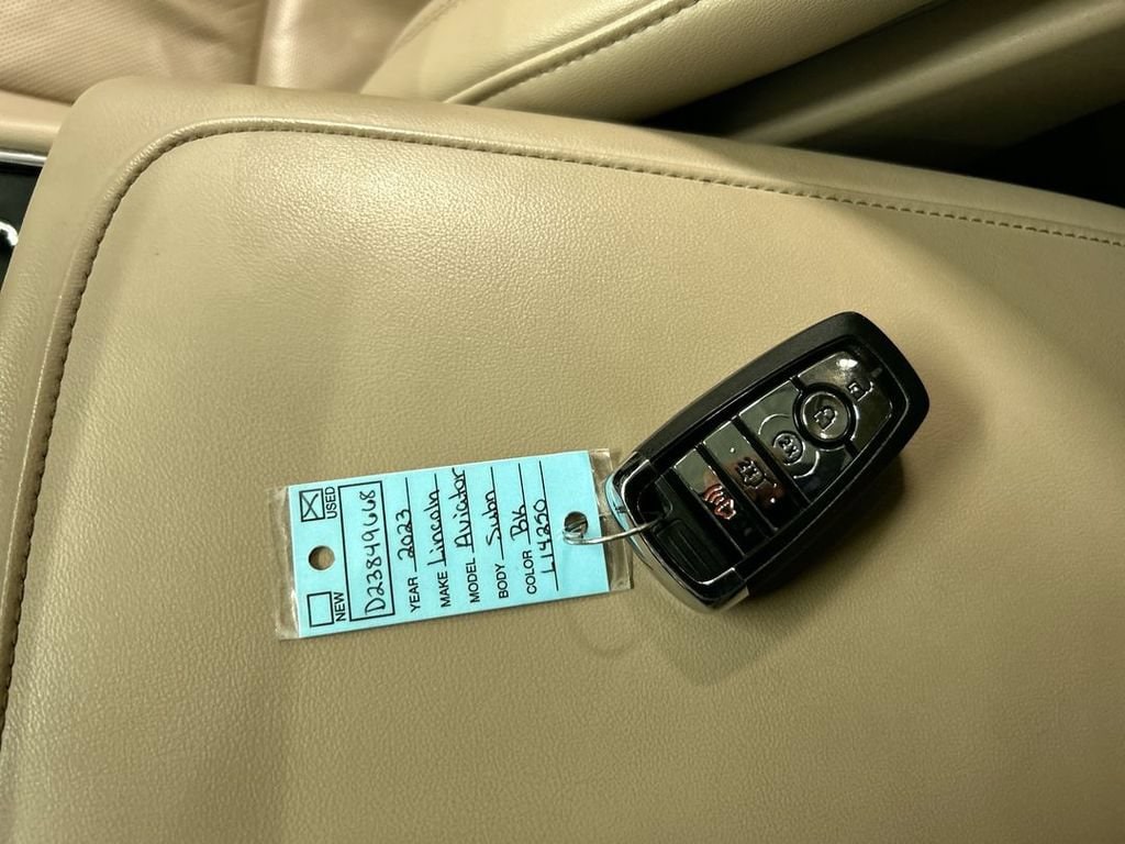2023 Lincoln Aviator Reserve - Photo 12
