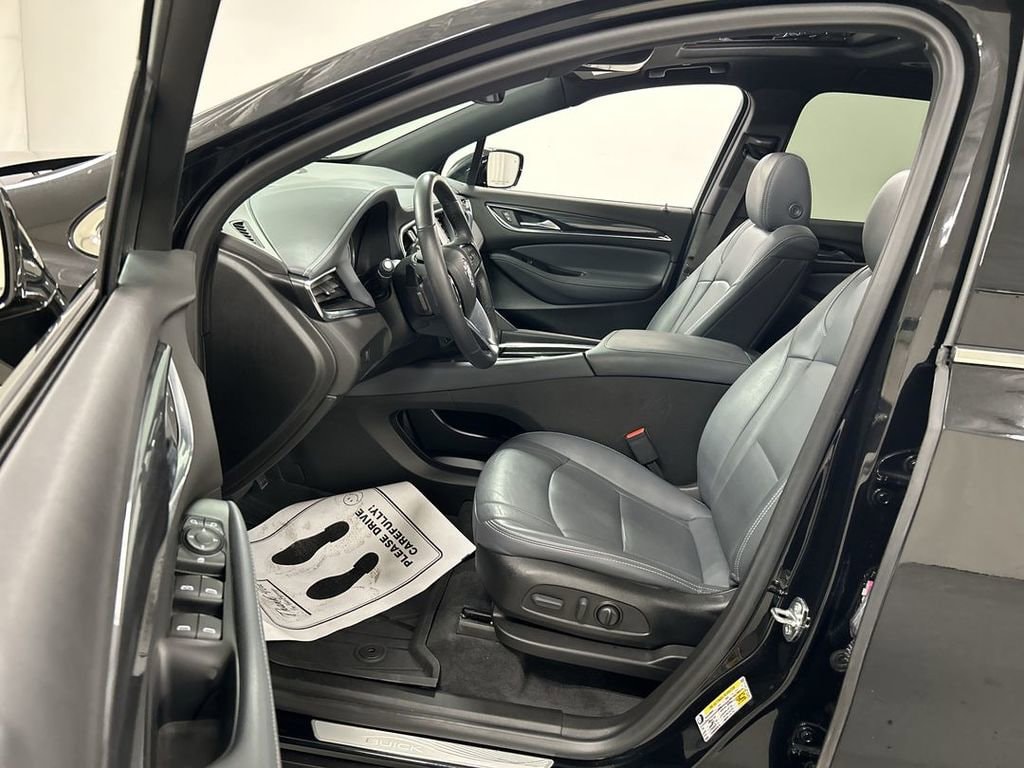 2023 Buick Enclave Essence - Photo 9