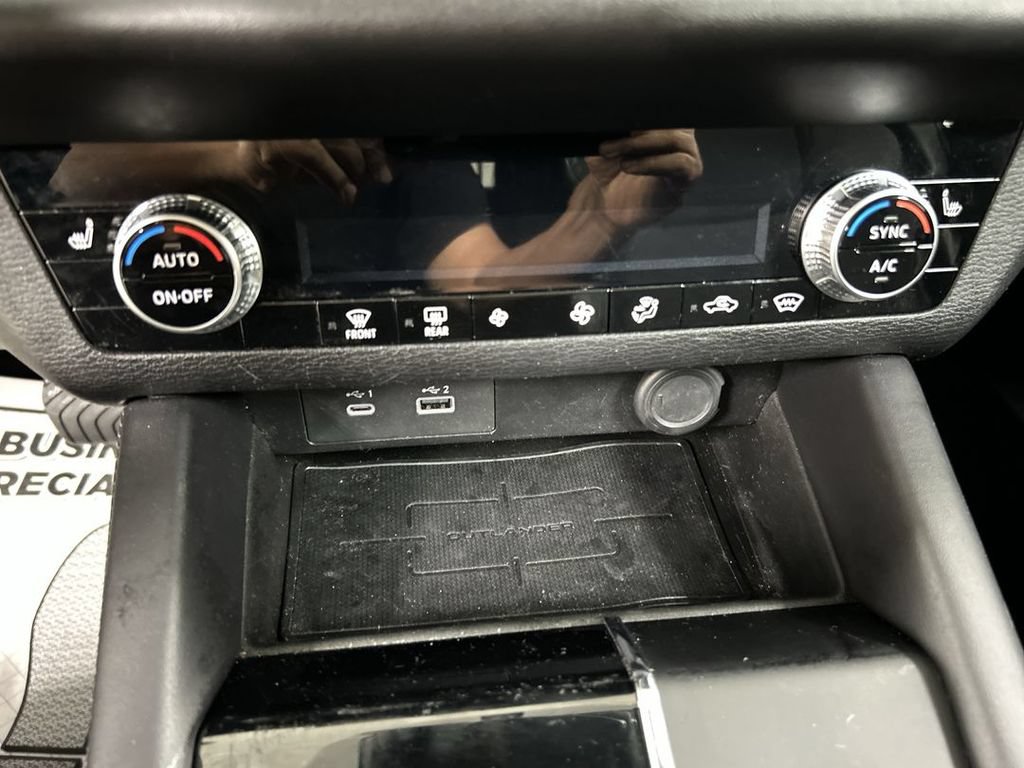 2023 Mitsubishi Outlander SE - Photo 16