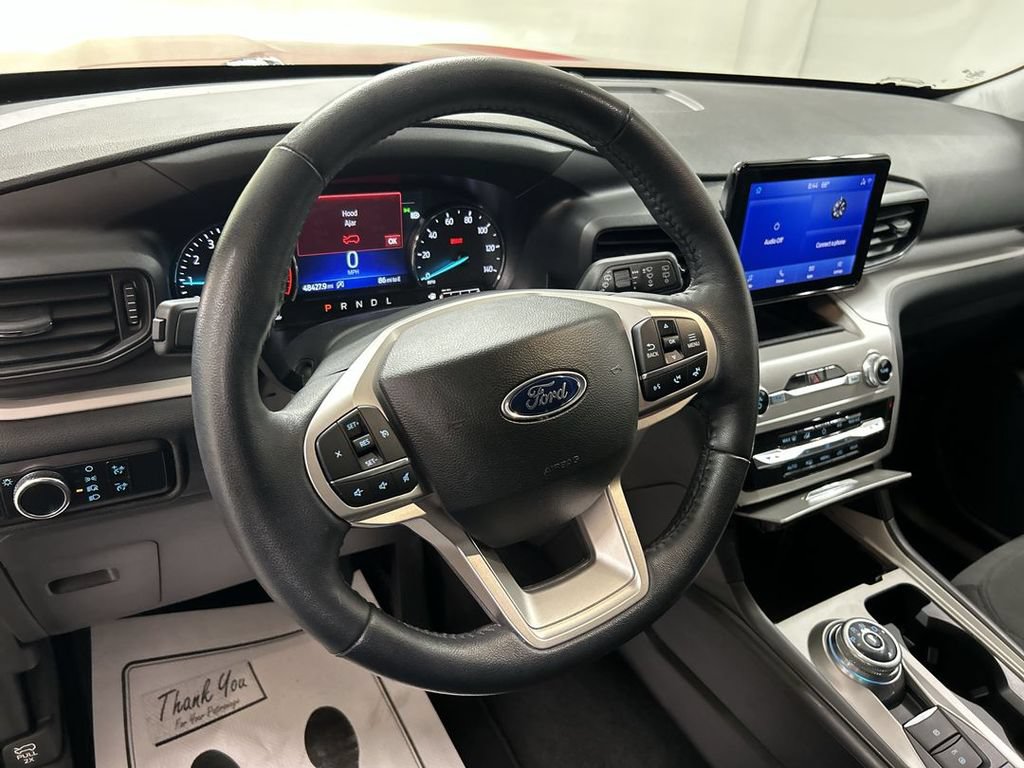 2023 Ford Explorer XLT - Photo 4