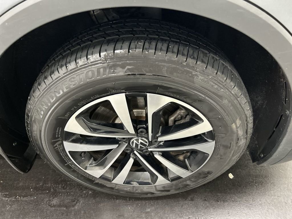 2024 Volkswagen Tiguan S - Photo 8