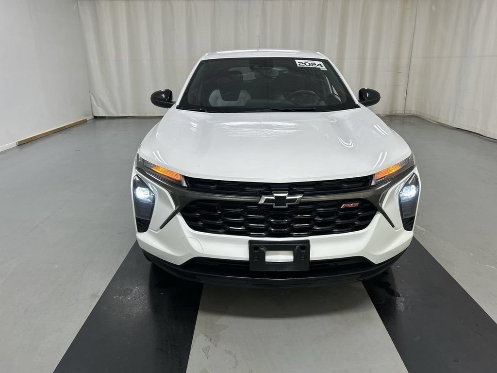 Used 2024 Chevrolet Trax 1RS SUV