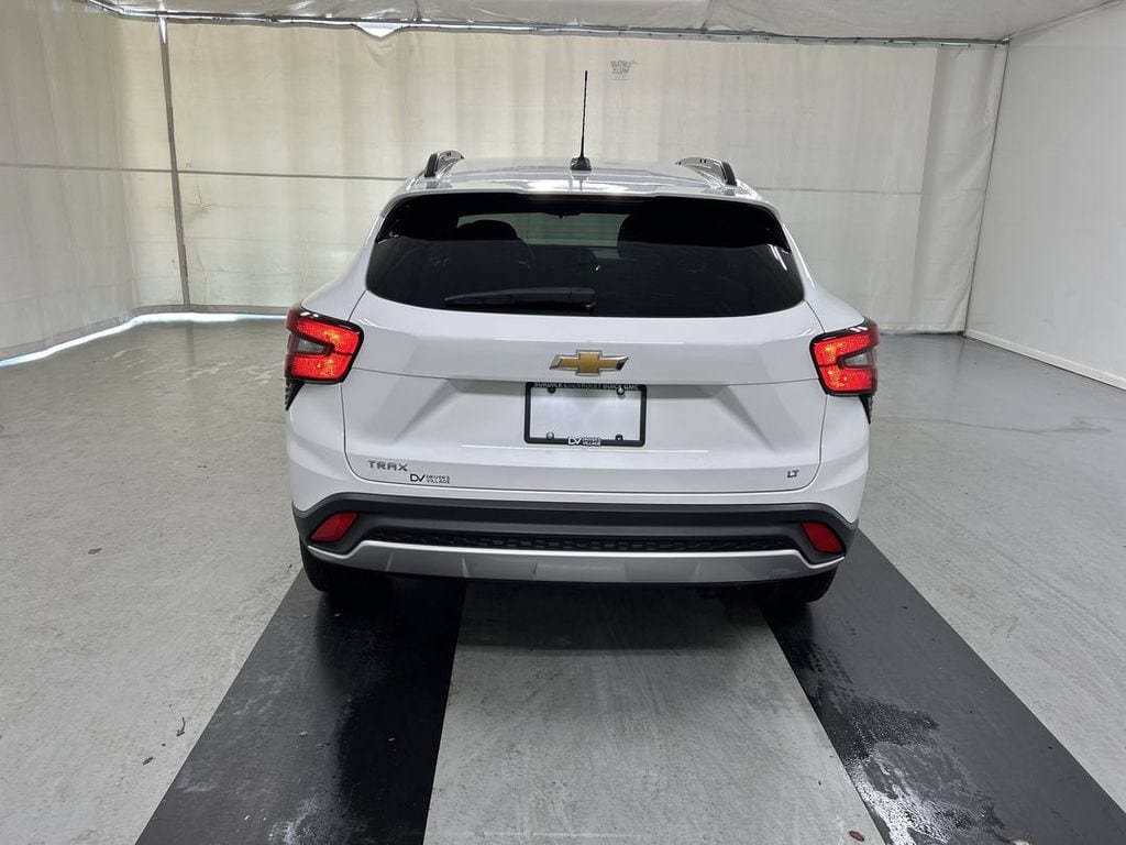 2024 Chevrolet Trax LT - Photo 20