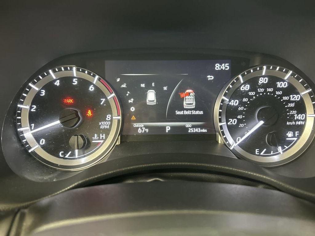 2023 Toyota Highlander LE - Photo 13