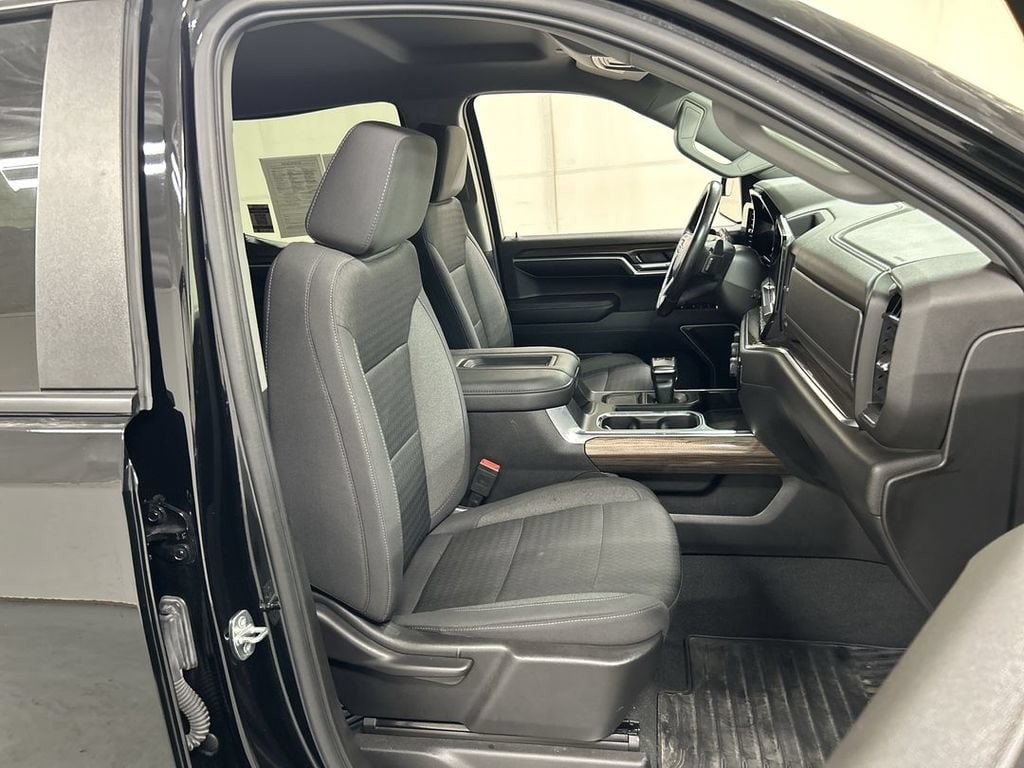 2022 Chevrolet Silverado 1500 RST - Photo 22