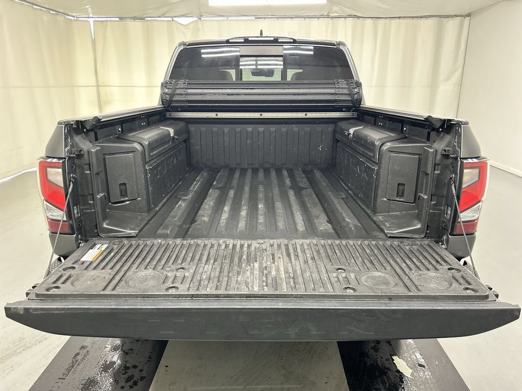 2023 Nissan Titan Platinum Reserve - Photo 21