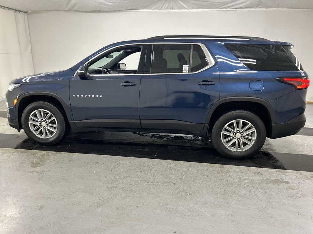 2023 Chevrolet Traverse 1LT - Photo 6