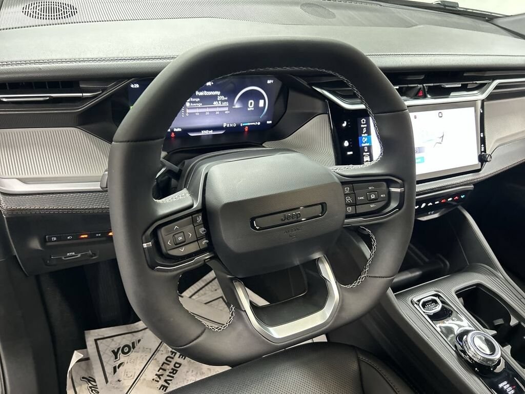 Used 2026 Jeep Cherokee Limited 4x4 SUV