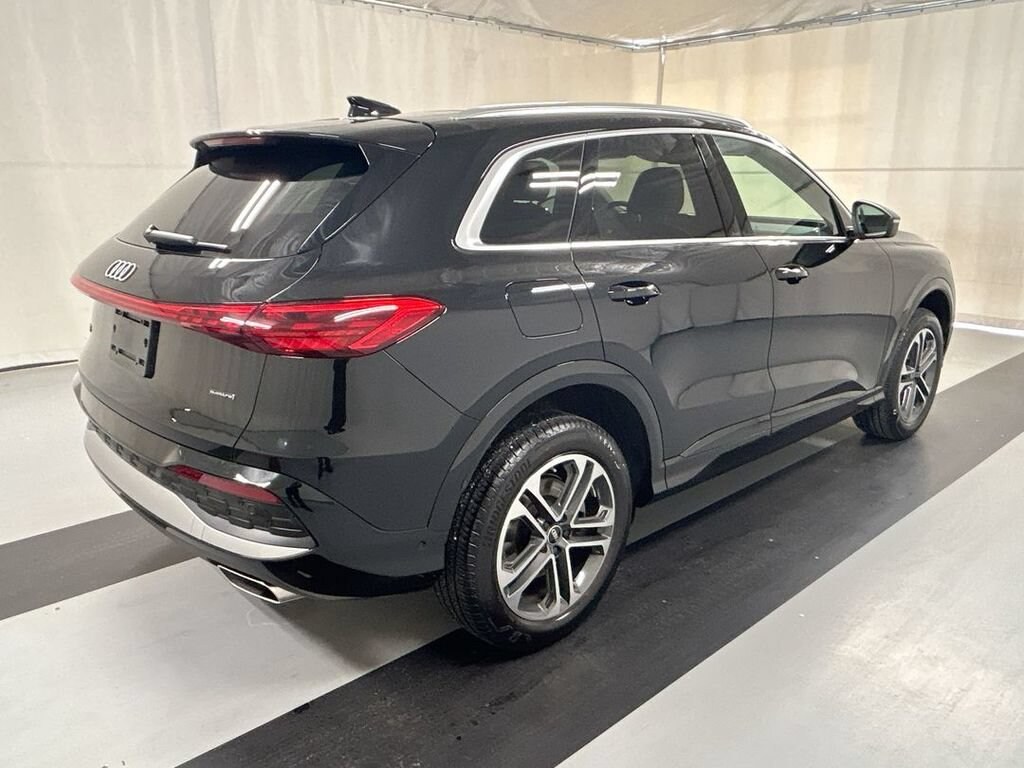 Used 2025 Audi All-new Q5 Premium Plus Tfsi Quattro S Tronic SUV