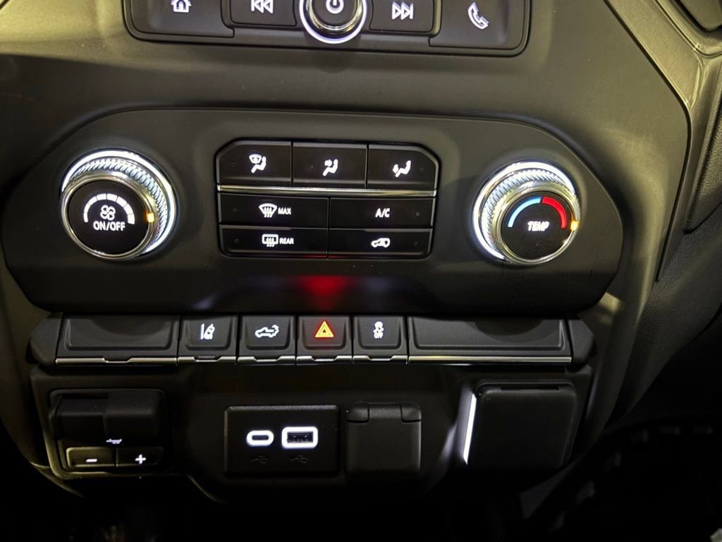 2025 GMC Sierra 2500HD Pro - Photo 19