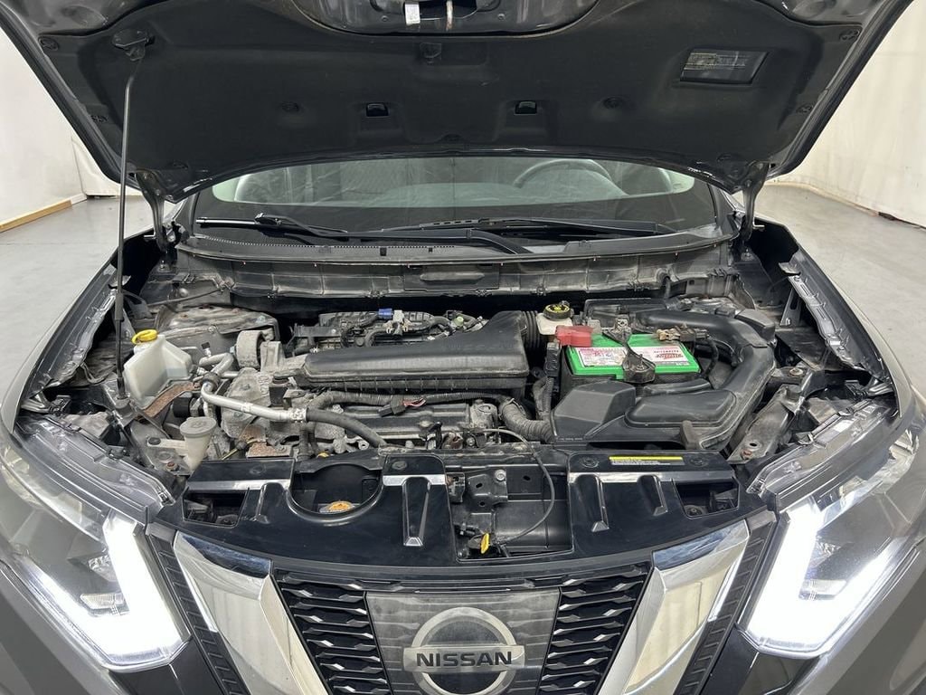 2017 Nissan Rogue SV - Photo 23