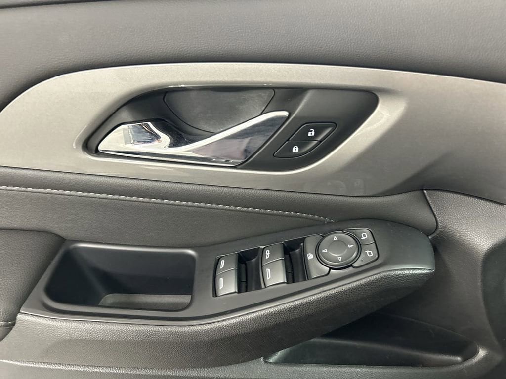 2023 Chevrolet Traverse 1LT - Photo 11
