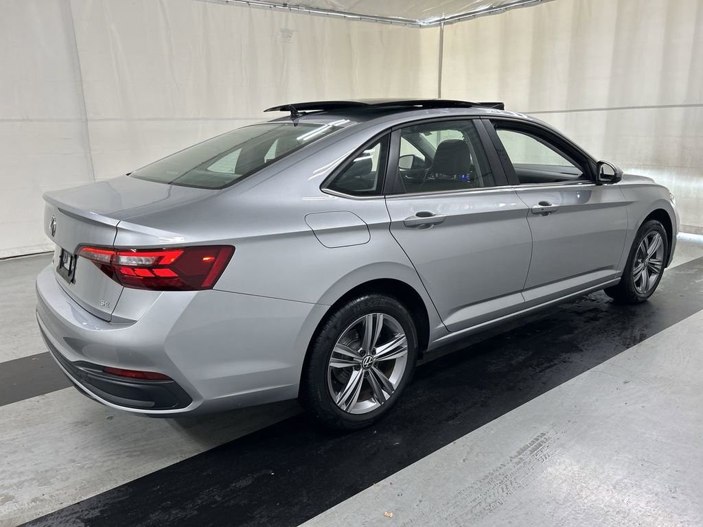 3VW7M7BU3PM033381