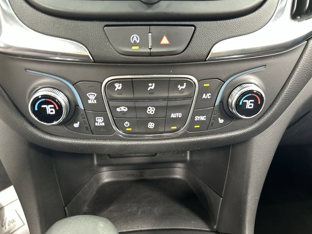 2024 Chevrolet Equinox LT - Photo 16