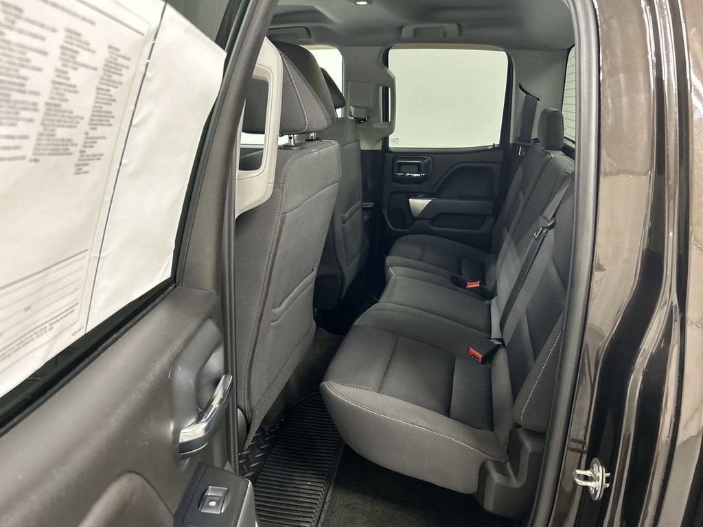 2018 Chevrolet Silverado 1500 LT - Photo 19