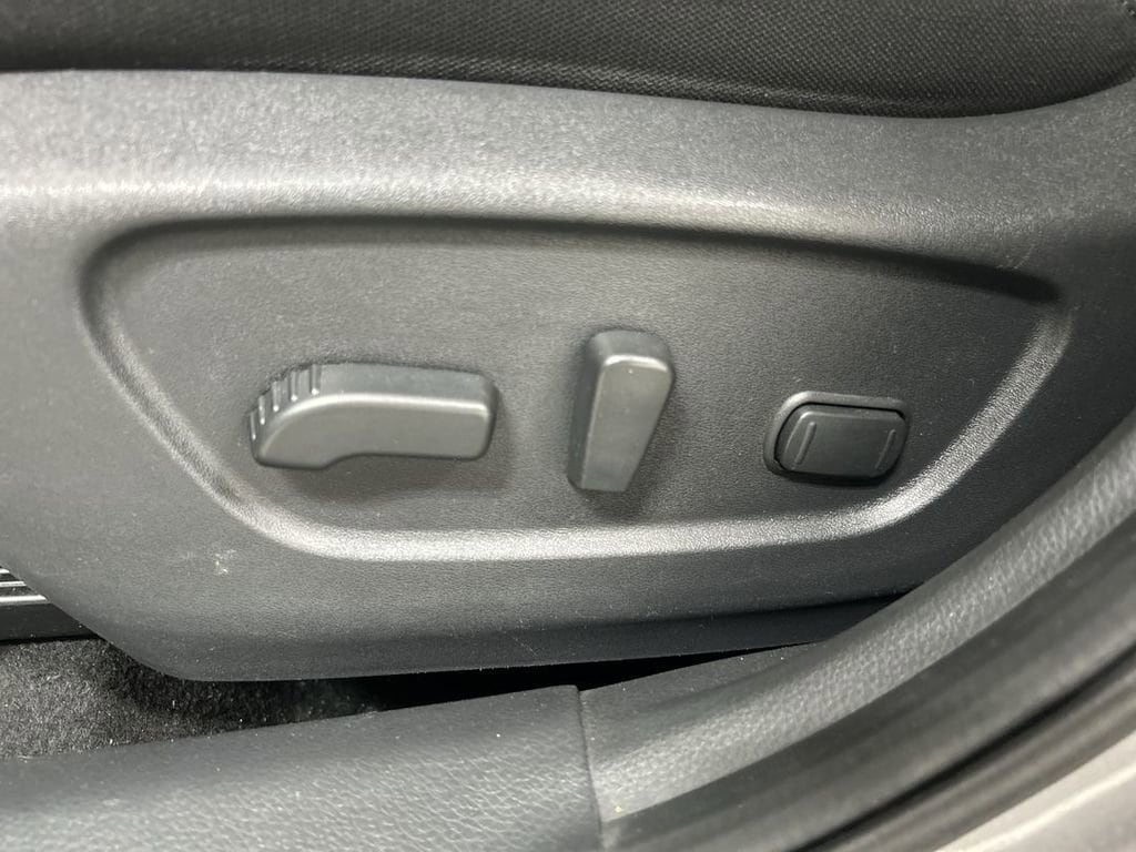 2017 Nissan Rogue SV - Photo 10