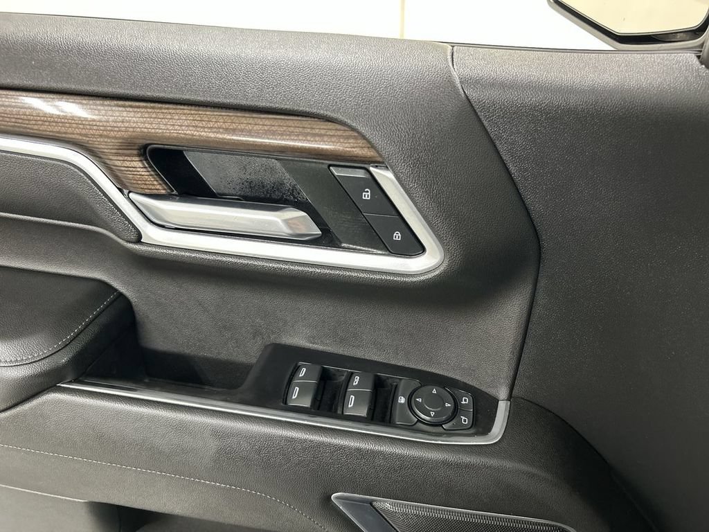 2022 Chevrolet Silverado 1500 RST - Photo 11