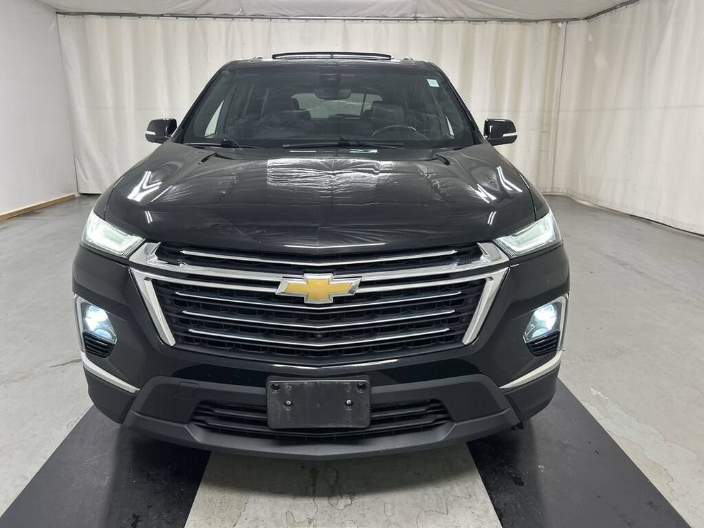 Used 2022 Chevrolet Traverse LT Leather SUV