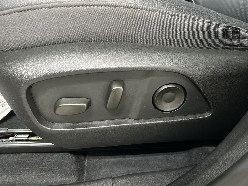 2026 GMC Terrain Denali - Photo 10