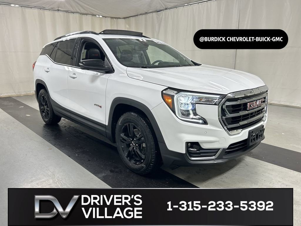 2023 GMC Terrain AT4 AWD's photo