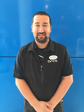 Staff member Antonio Ortiz from ID_bd2843