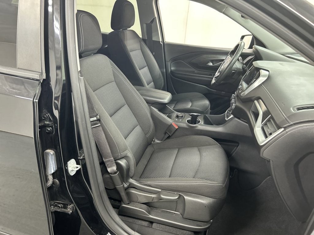 2023 GMC Terrain SLE - Photo 22