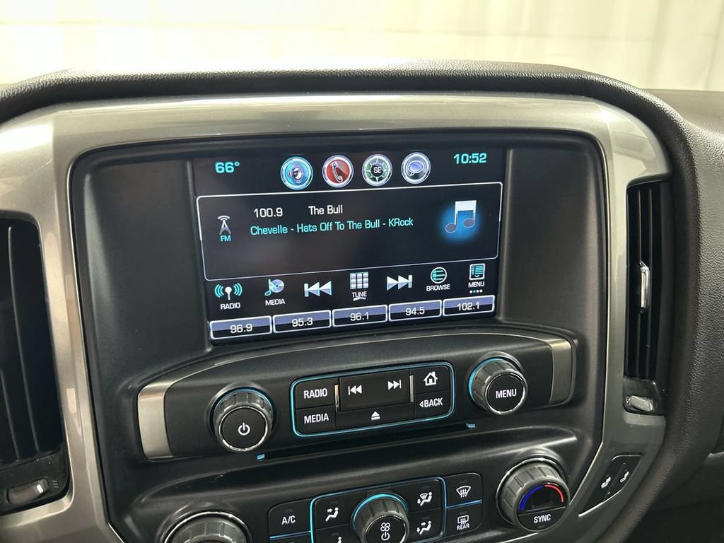 2018 Chevrolet Silverado 1500 LT - Photo 14