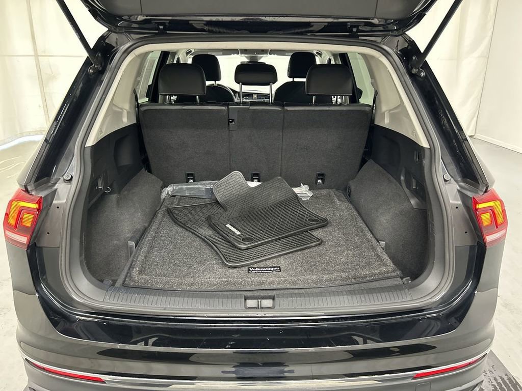 2023 Volkswagen Tiguan SE - Photo 21