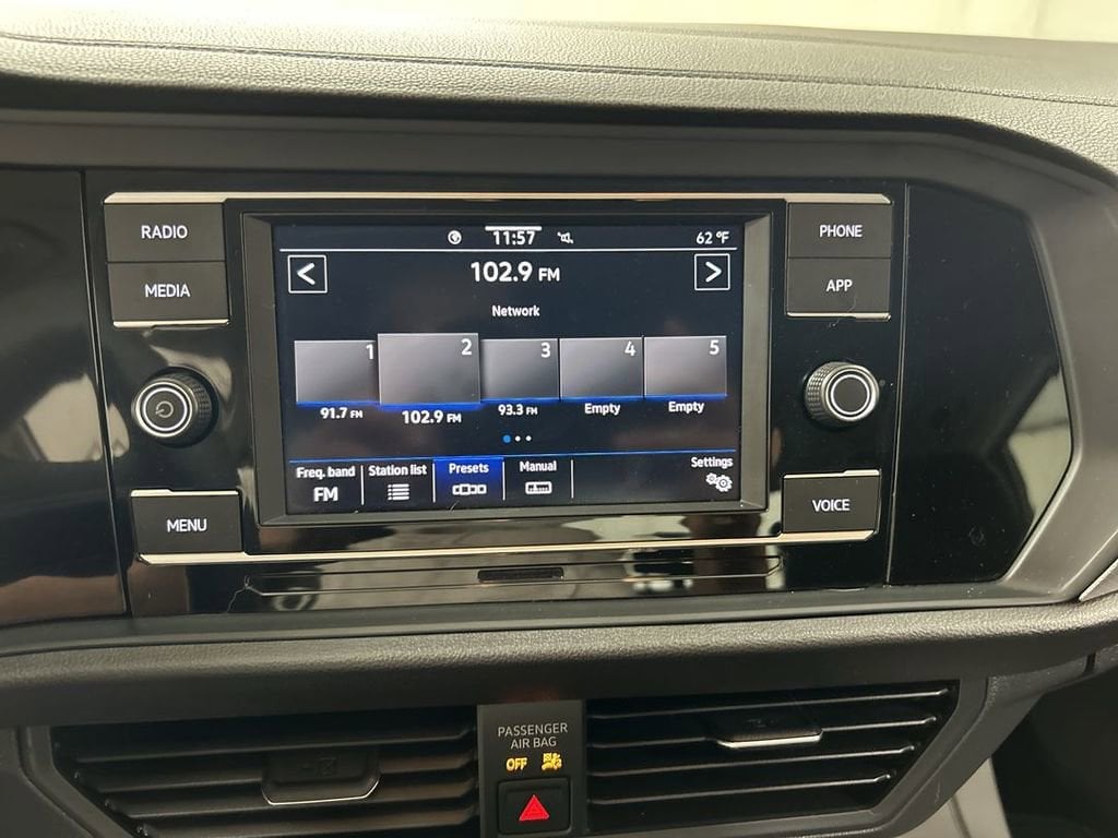2023 Volkswagen Jetta S - Photo 14