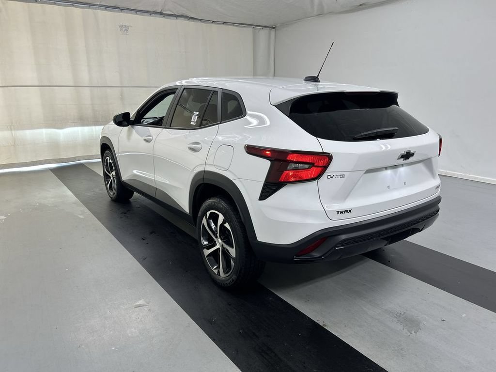 2024 Chevrolet Trax RS - Photo 7