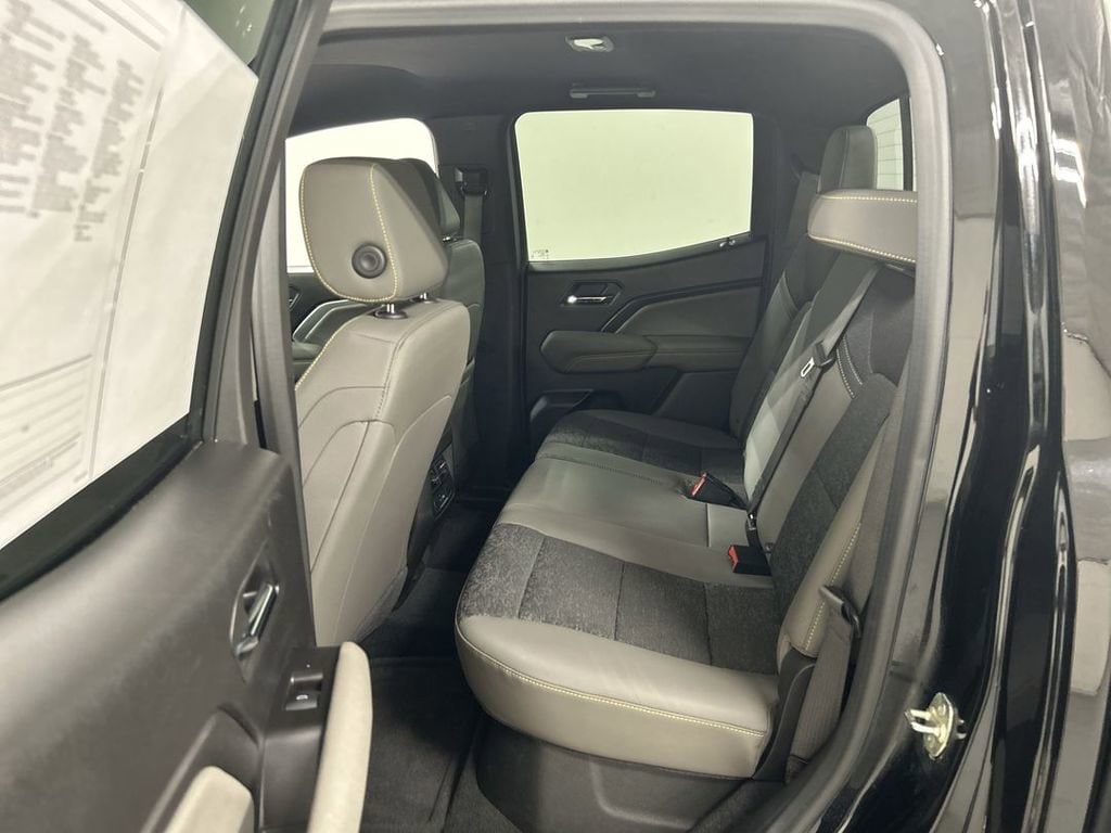 2024 Chevrolet Colorado ZR2 - Photo 20
