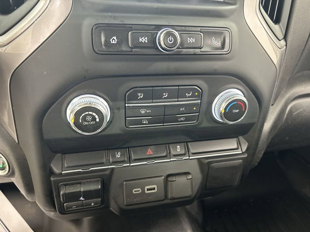 2024 GMC Sierra 2500HD Pro - Photo 16
