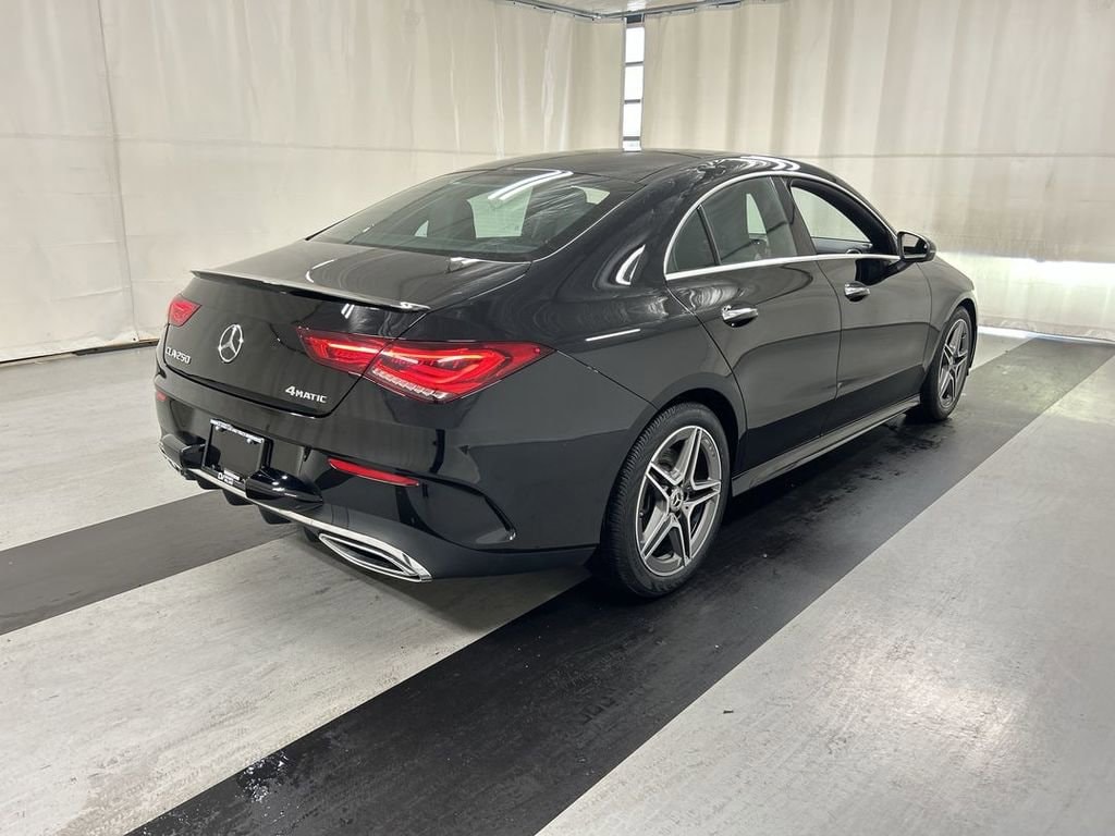 W1K5J4HB9PN354957