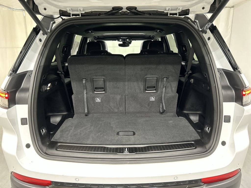 2023 Jeep Grand Cherokee L Altitude - Photo 23