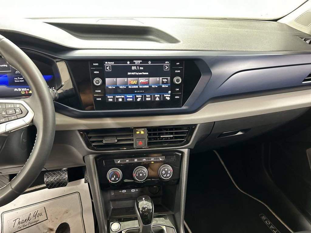 2023 Volkswagen Taos SE - Photo 18