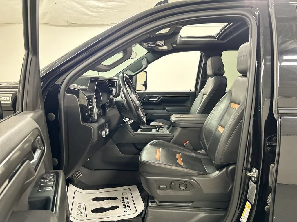 2024 GMC Sierra 2500HD AT4 - Photo 9