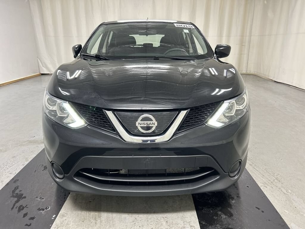 Used 2019 Nissan Rogue Sport S