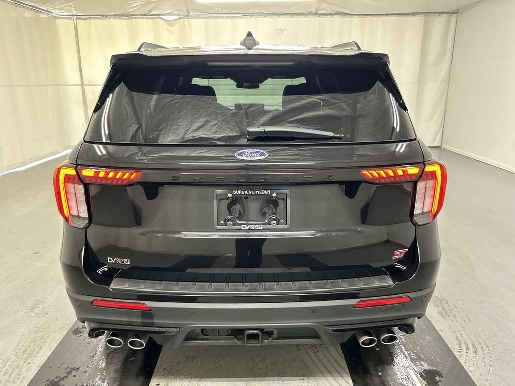 2025 Ford Explorer ST - Photo 22