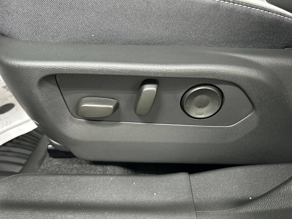 2026 Buick Envision Sport Touring - Photo 12