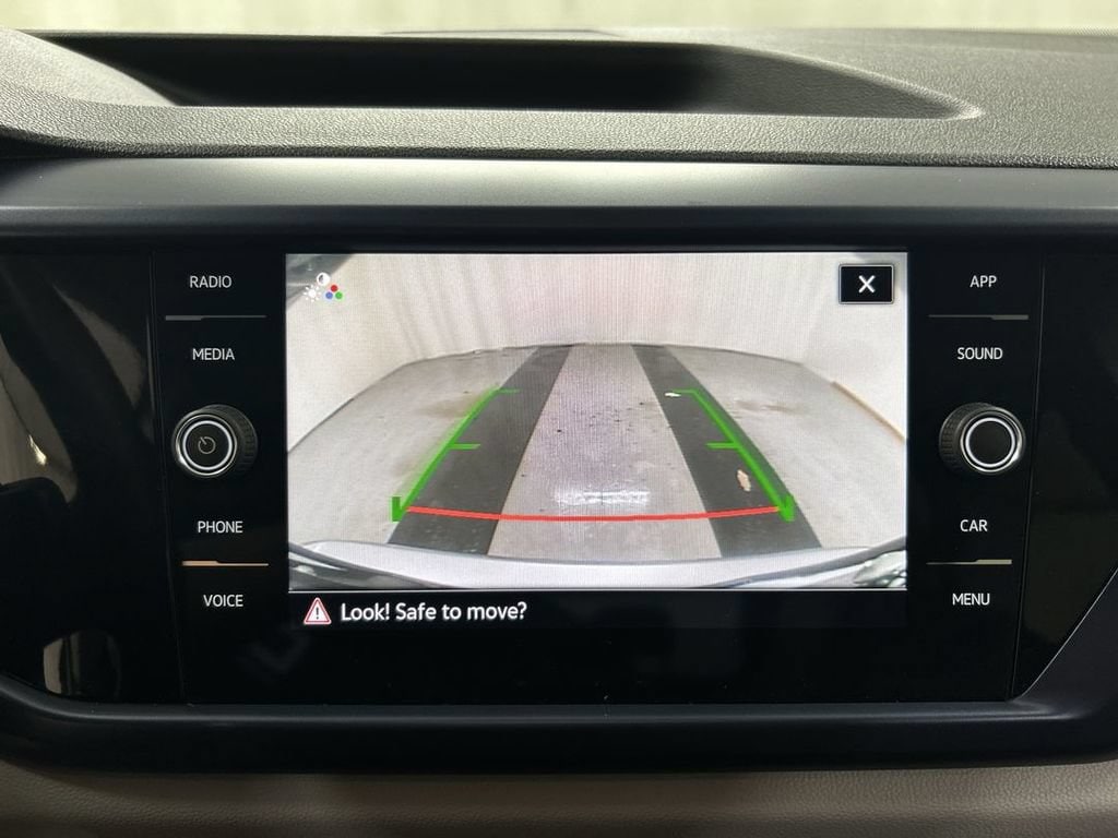 2023 Volkswagen Taos SE - Photo 15
