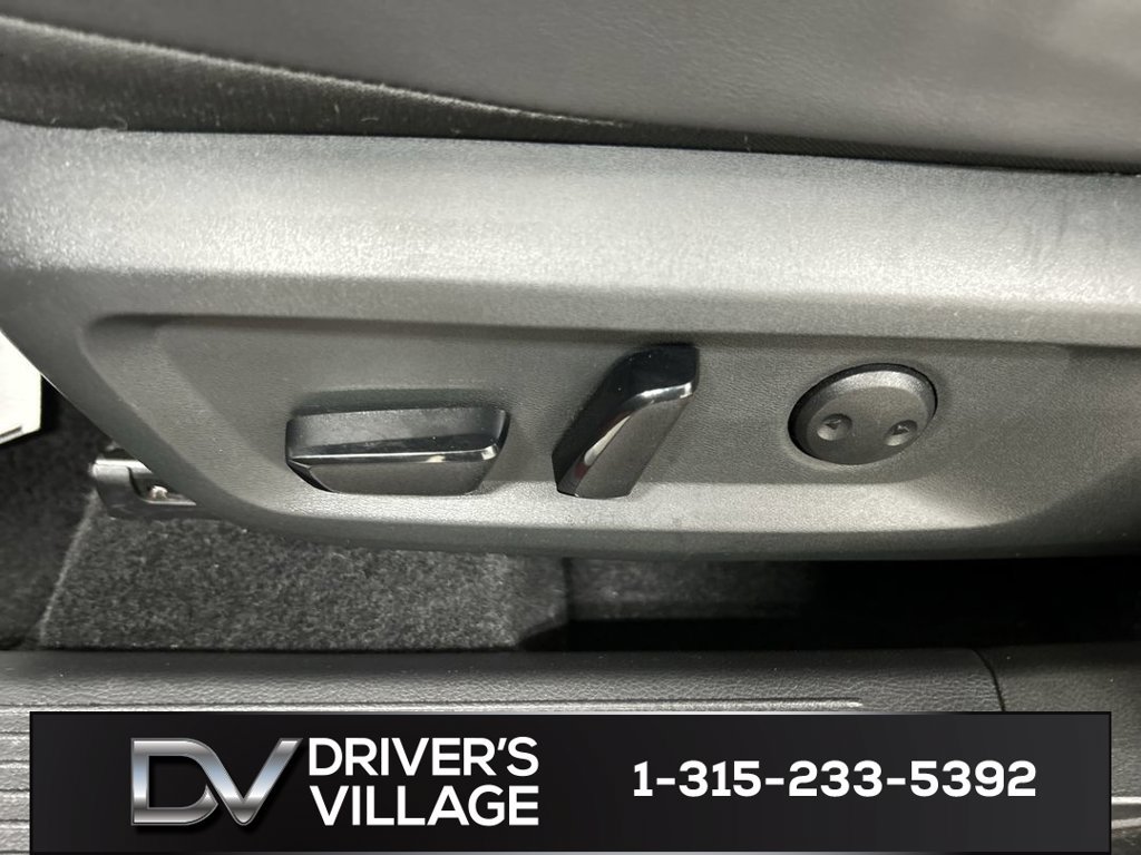 2021 Nissan Rogue SV - Photo 10