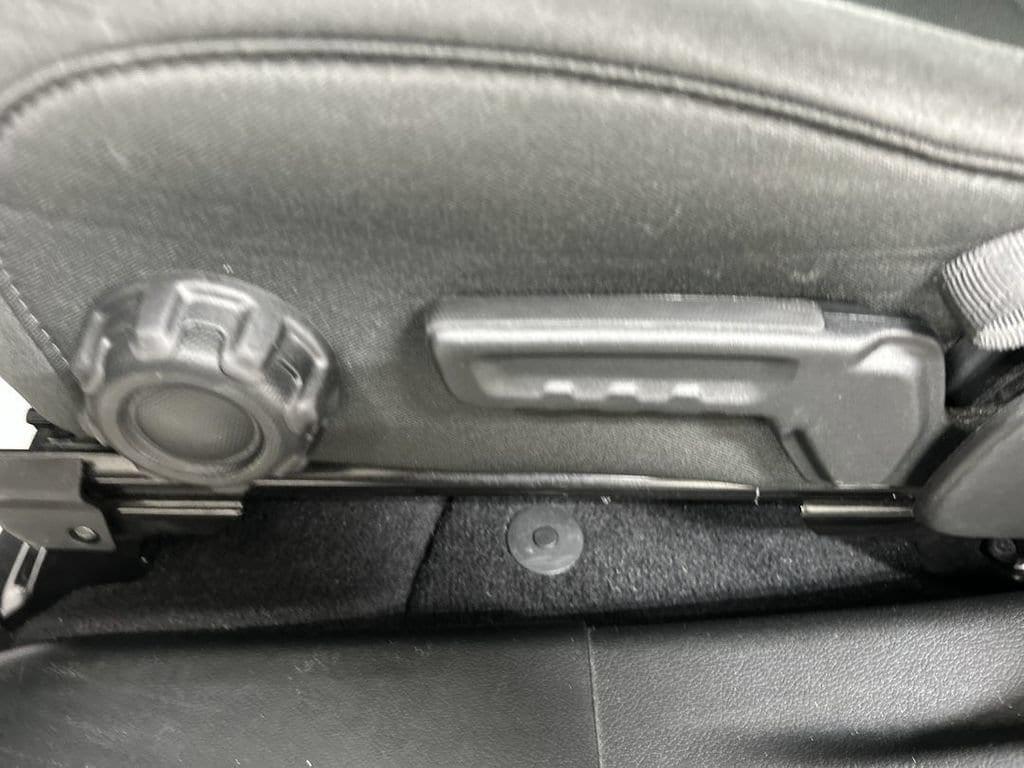 2021 Jeep Wrangler Sport - Photo 10