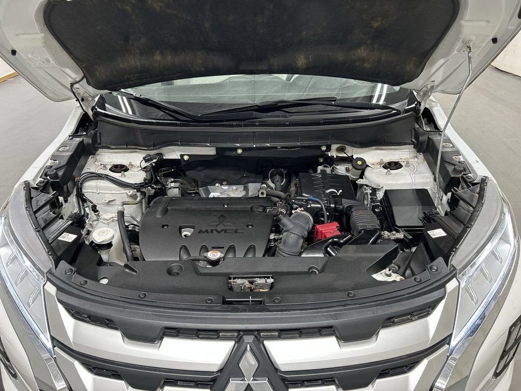 2020 Mitsubishi Outlander Sport ES - Photo 23