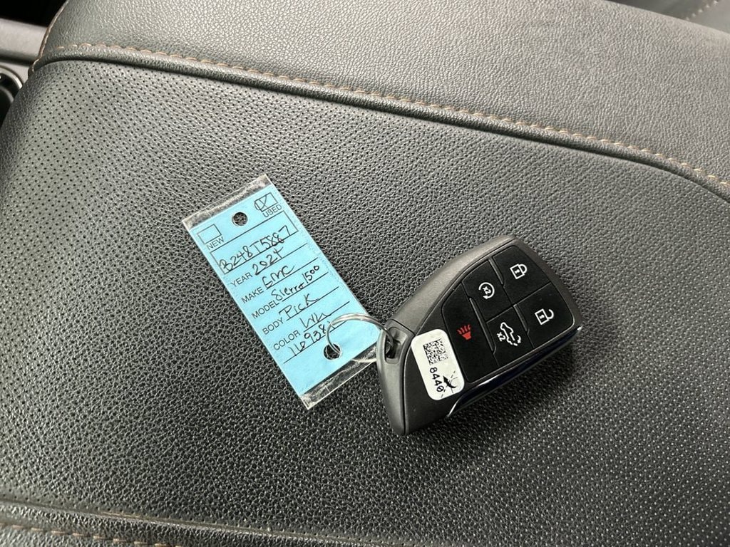 2024 GMC Sierra 1500 AT4 - Photo 12