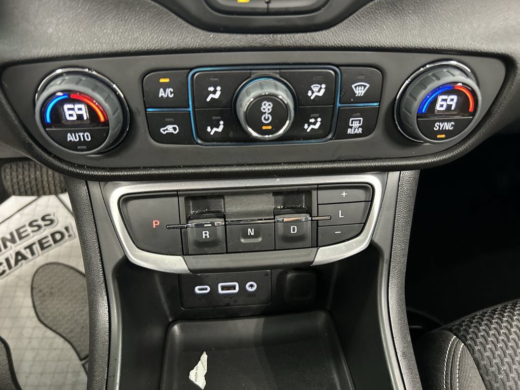 2023 GMC Terrain SLE - Photo 16