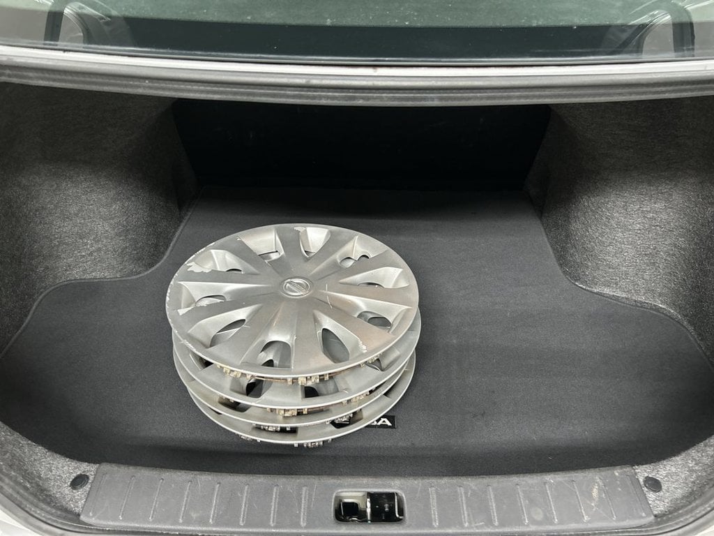 2019 Nissan Versa Sedan S Plus - Photo 22